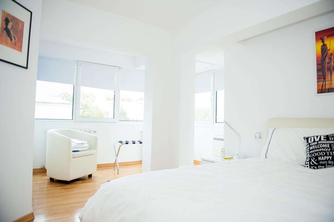 White Dream Suites Iasi Exterior photo
